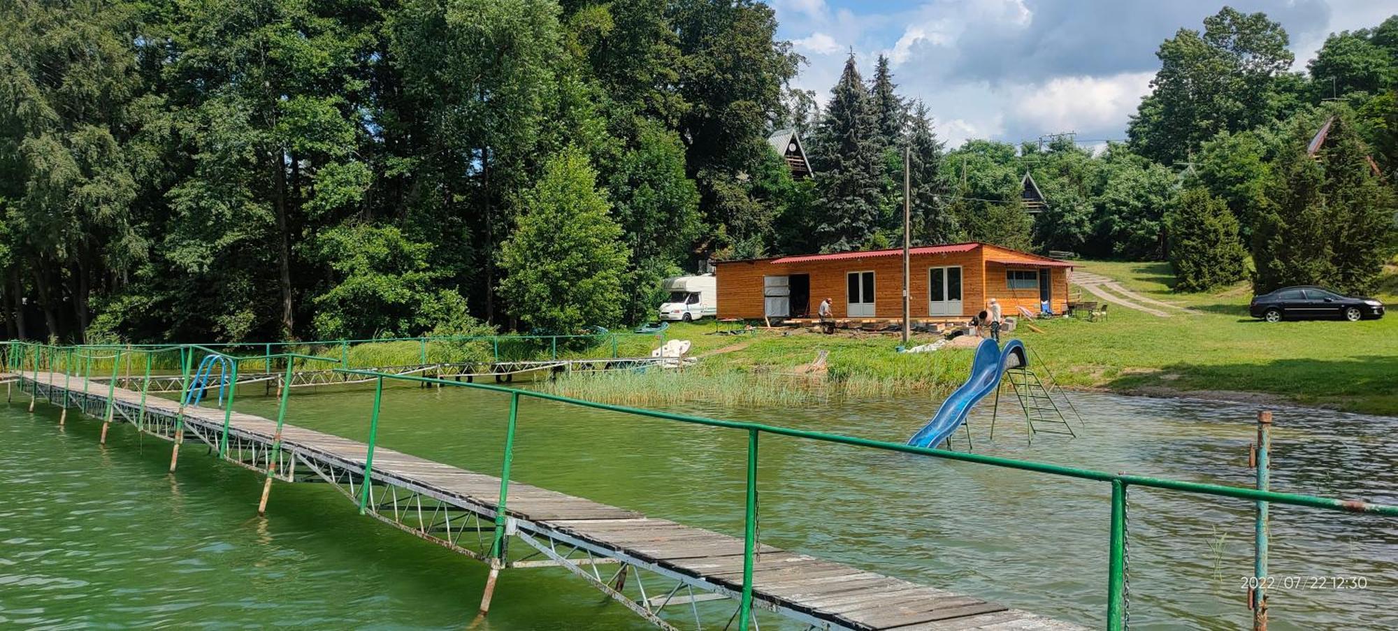 Villa Domki Nad Jeziorem I Pod Lasem Zdbice Exterior foto