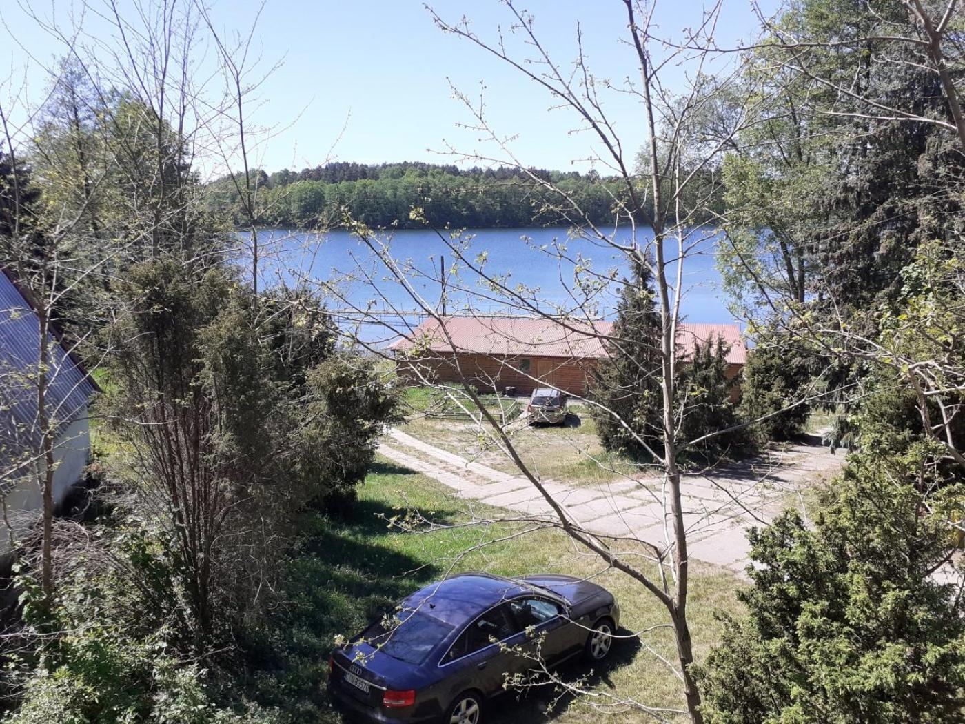 Villa Domki Nad Jeziorem I Pod Lasem Zdbice Exterior foto