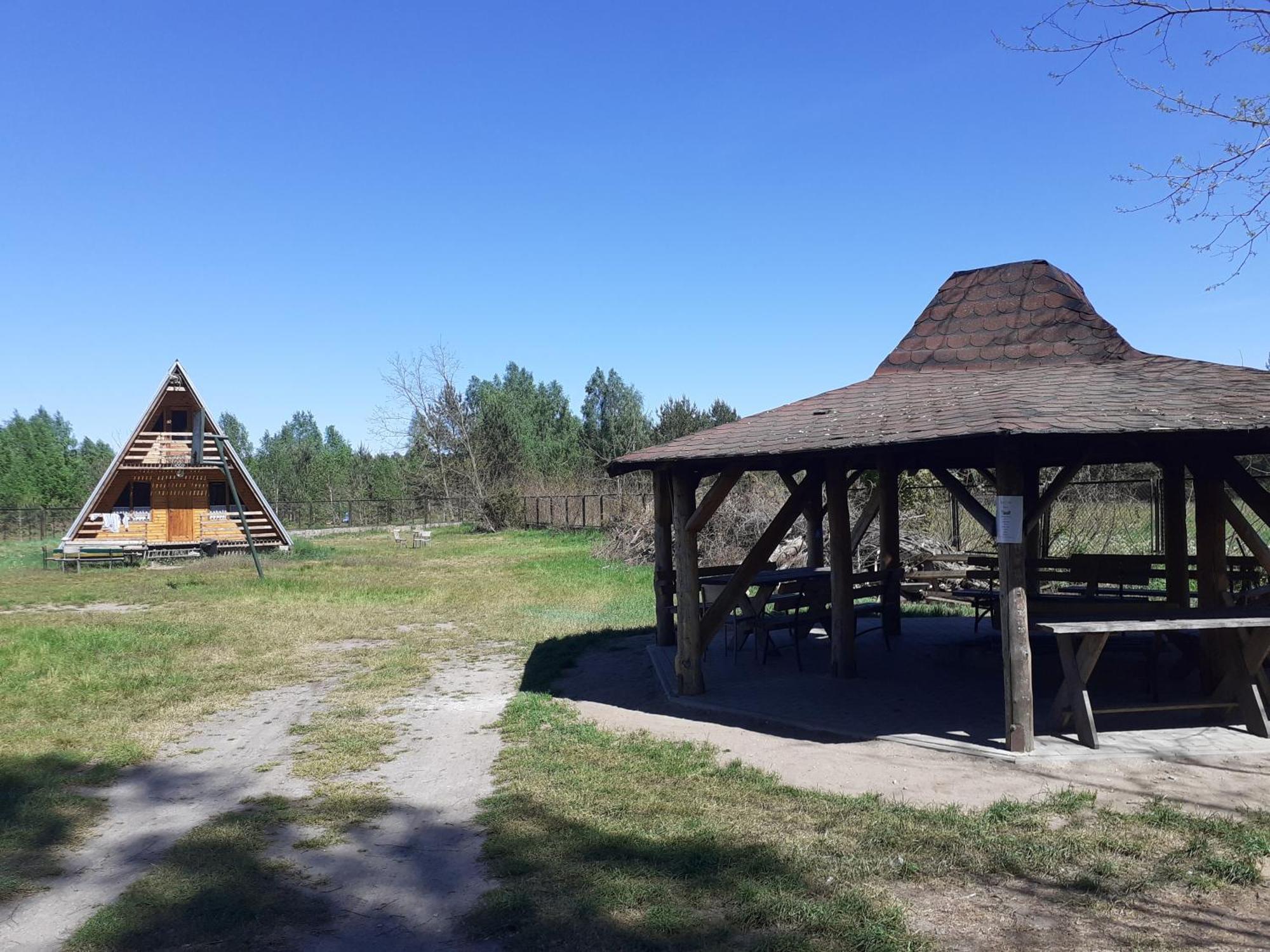 Villa Domki Nad Jeziorem I Pod Lasem Zdbice Exterior foto